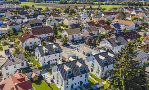 Haus in Olching kaufen - Doppelhaushälften im Keltenweg